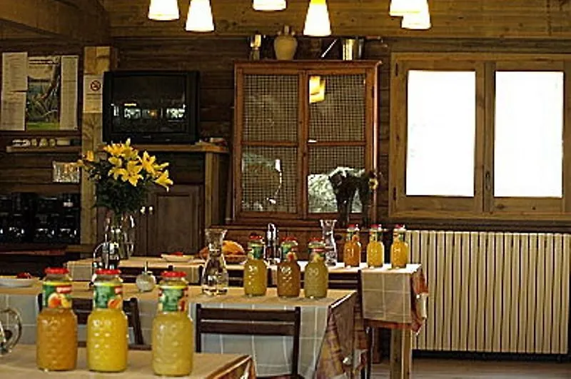 Mas Fuselles Villa Cornella de Terri Farm stay