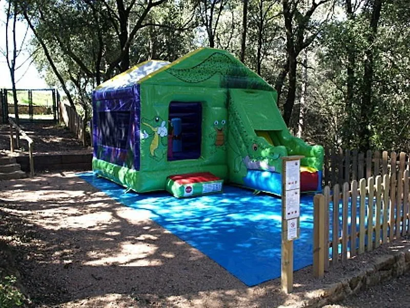Farm stay Mas Fuselles Villa Cornella de Terri
