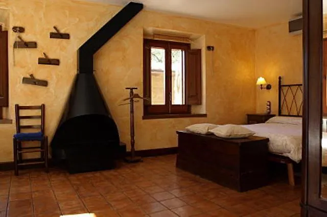 Farm stay Mas Fuselles Villa Cornella de Terri